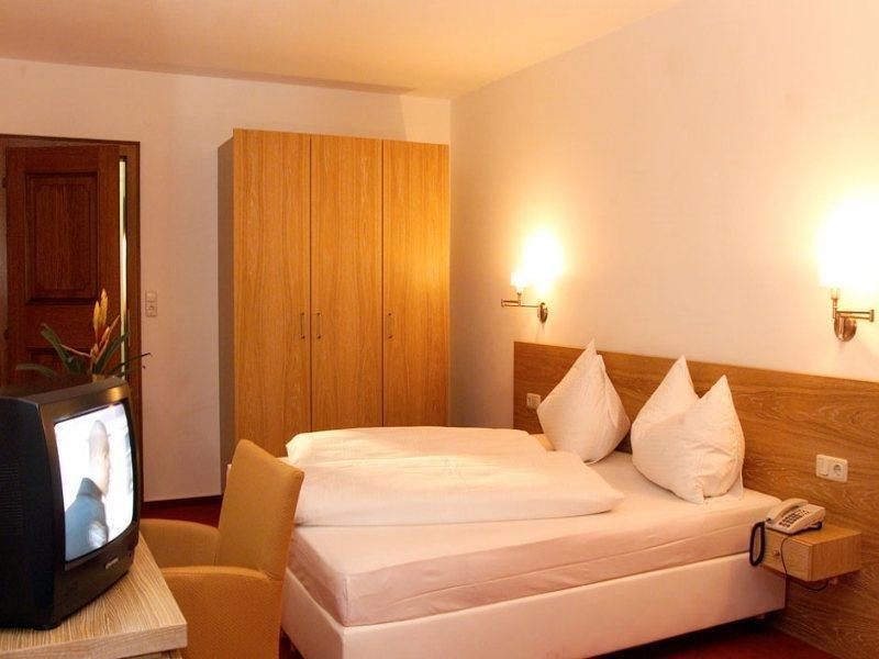 צל-אם-זי Hotel Schoenblick מראה חיצוני תמונה